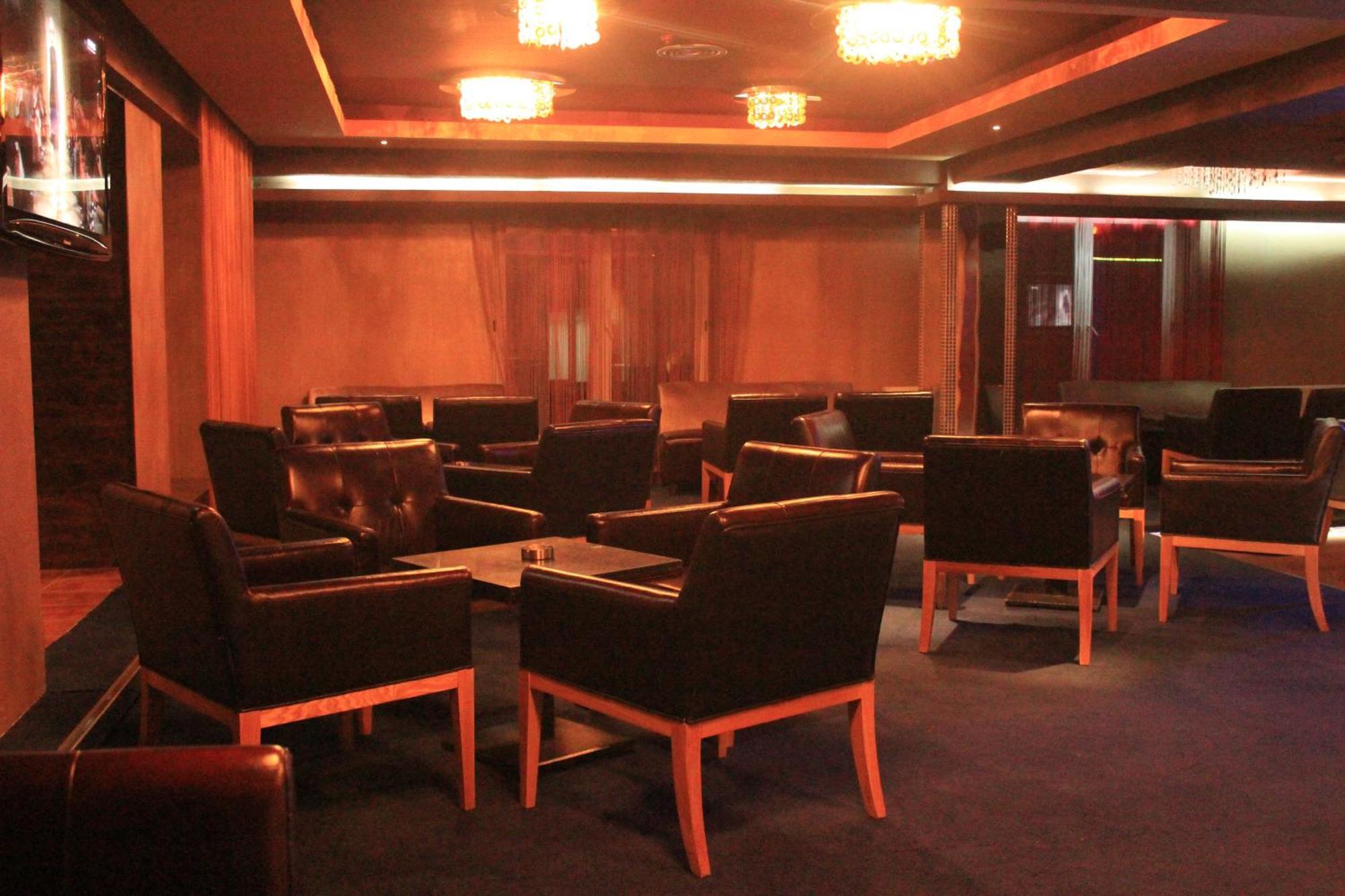 เดอะ คอร์ปอเรชั่น โฮเต็ล Hotel อูลานบาตอร์ ภายนอก รูปภาพ